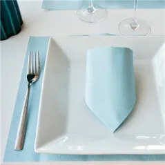 ASSIETTES CARRÉES