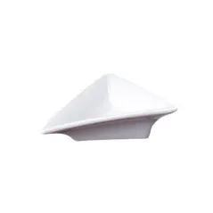 RÉCIPIENTS TRIANGULAIRES
