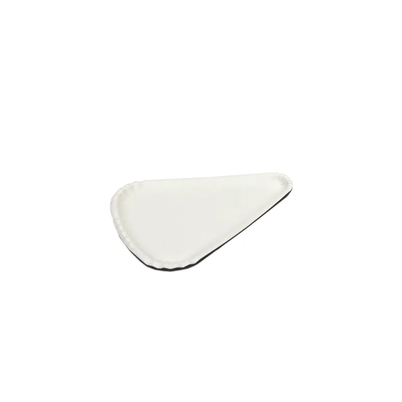 ASSIETTES TRIANGULAIRES 300 G/M2 24x18 CM BLANC CARTON (1000 UNITÉ) ASSIETTES TRIANGULAIRES 300 G/M2 24x18 CM BLANC CARTON (1000 UNITÉ)