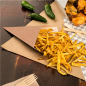 CORNETS FRITES 'THEPACK' 100 G 220 G/M2 12,8x21,7 CM NATUREL CARTON ONDULÉ NANO-MICRO (1600 UNITÉ)