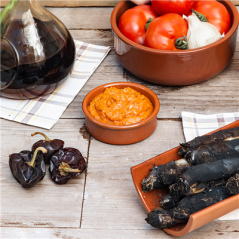 RÉCIPIENTS EN FAÏENCE POUR MISE EN BOUCHE