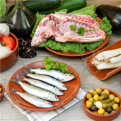 ASSIETTES EN FAÏENCE