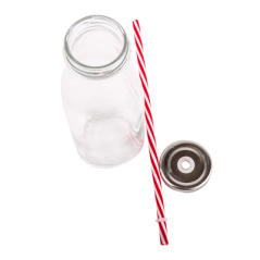 BOUTEILLE + COUVERCLE + PAILLE