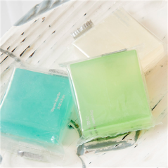 SAVONS  19 G 4x4 CM BLEU GLYCERINE (500 UNITÉ)