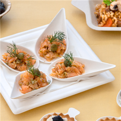 RÉCIPIENT À CUILLÈRE