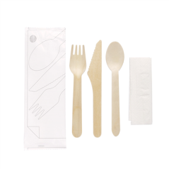 SET 4/1 FOURCHETTE, COUTEAU, CUILLÈRE, SERVIETTE