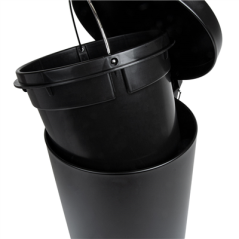 POUBELLE À PEDALE AVEC RÉCEPTACLE INTÉRIEUR