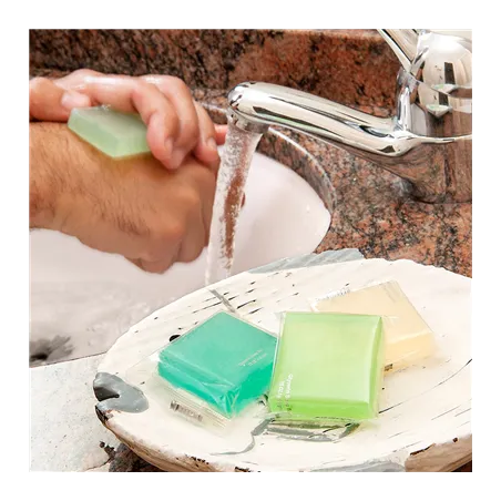 SAVONS  20 G 4x4 CM VERT GLYCERINE (500 UNITÉ)