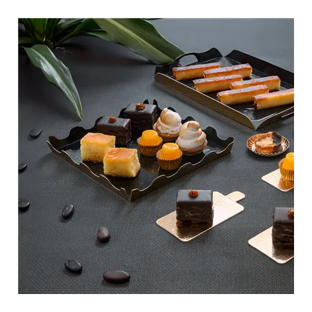 BASES AVEC RABATS  750 G/M2 24x24+2 CM OR/NOIR CARTON (50 UNITÉ)
