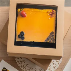 BOÎTES PÂTISSERIES AVEC FENÊTRE THEPACK  24x24x12 CM NATUREL CARTON NANO-MICRO + OPP (100 UNITÉ)